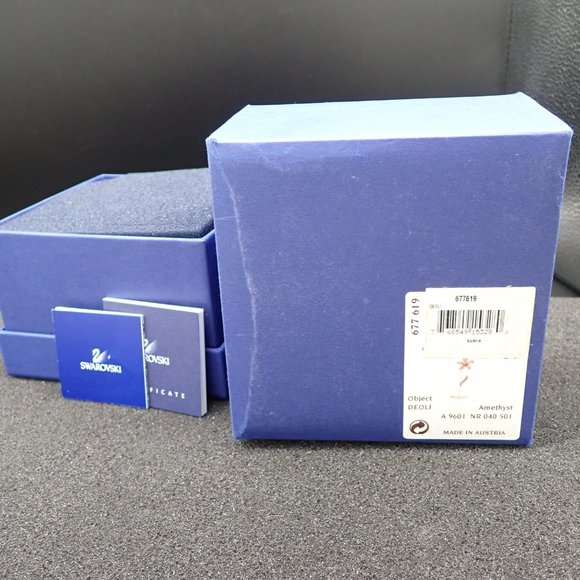 Swarovski Vintage Amethyst Pink/Purple Flower w/stand/Box. - Picture 5 of 8